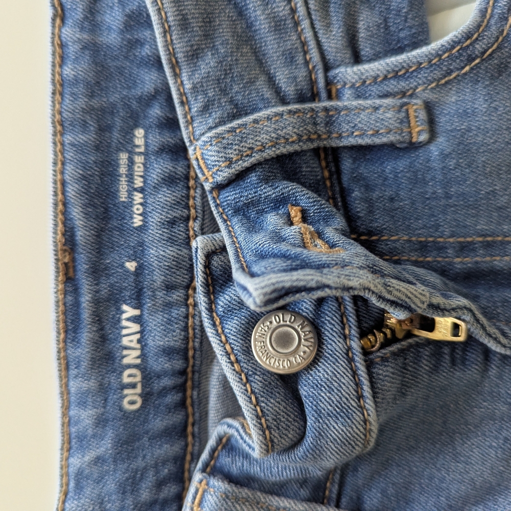 Old Navy High-Rise Wide Leg Jeans - Light Blue Denim